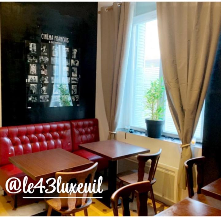 Le Napoleon Hotel ลุกซุยล์-เลส์-แบ็งส์ ภายนอก รูปภาพ